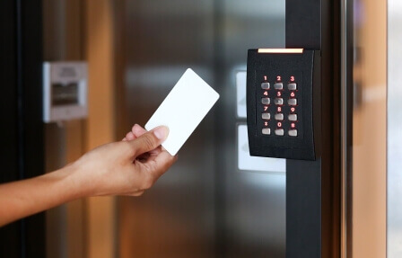 4-benefits-of-an-electronic-access-control-system-at-your-business